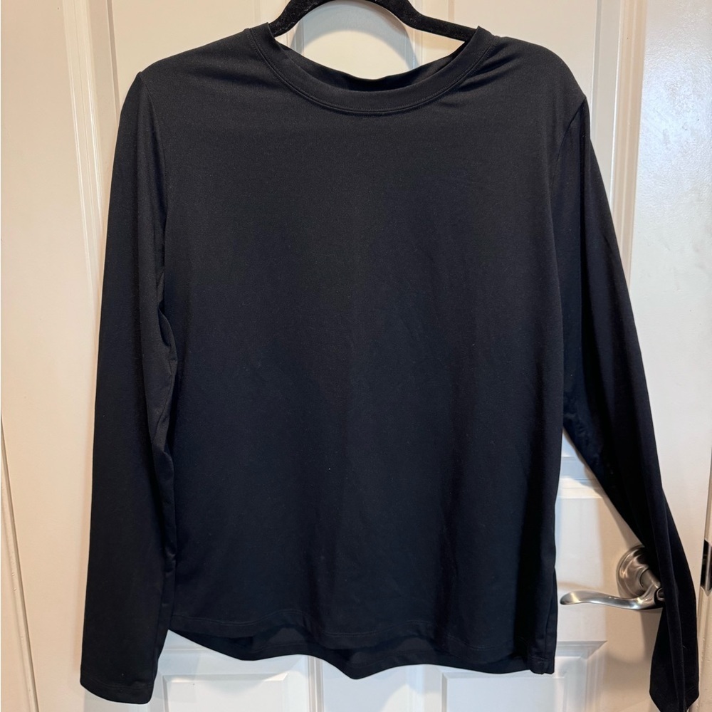 Fabletics Classic Black Long Sleeve Top